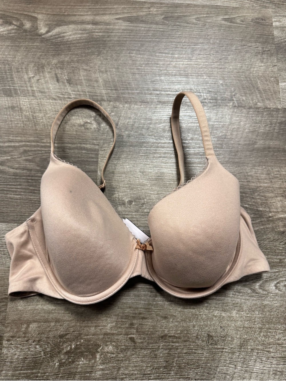 Victoria’s Secret Lined Perfect Coverage Bra Size 36D